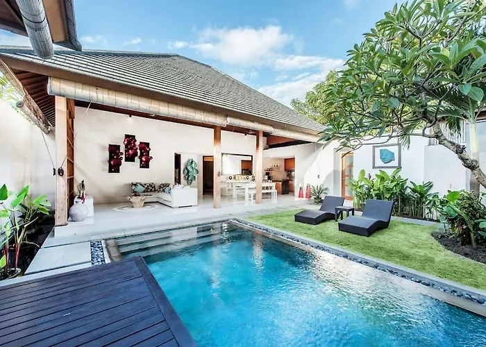 Villa Manis, Luxury 3 Bedroom Heart Of Seminyak (Bali)