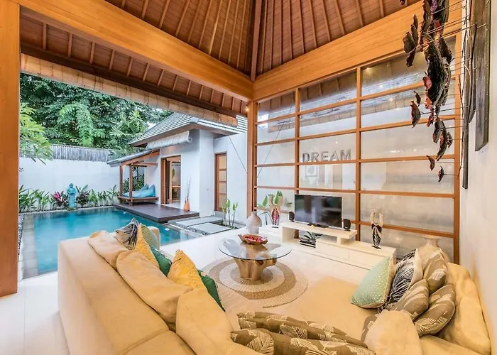 Villa Manis, Luxury 3 Bedroom Heart Of *
