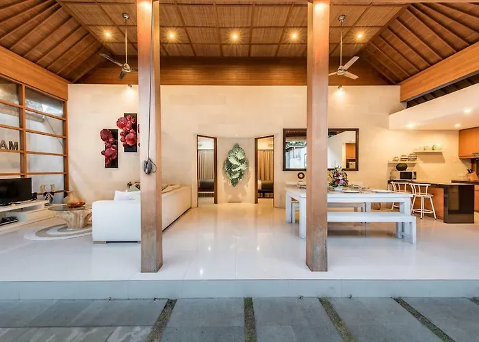 Villa Manis, Luxury 3 Bedroom Heart Of *