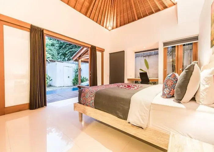 Manis, Luxury 3 Bedroom Heart Of Seminyak (Bali)