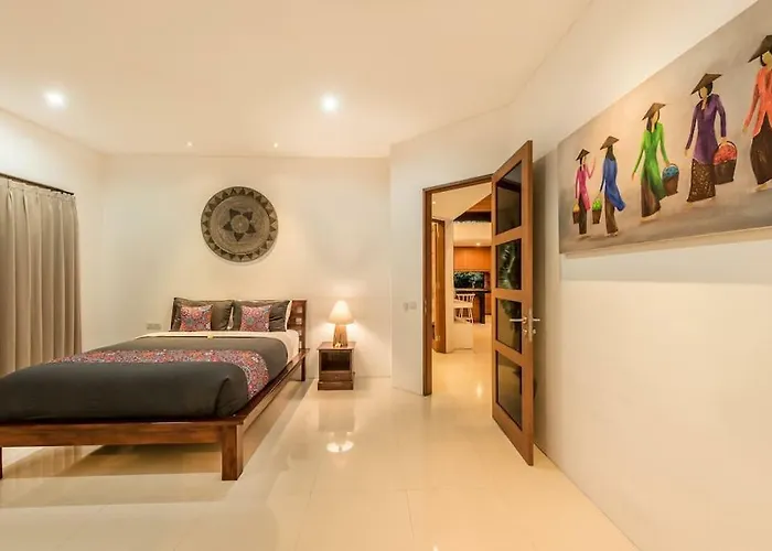 Villa Manis, Luxury 3 Bedroom Heart Of *