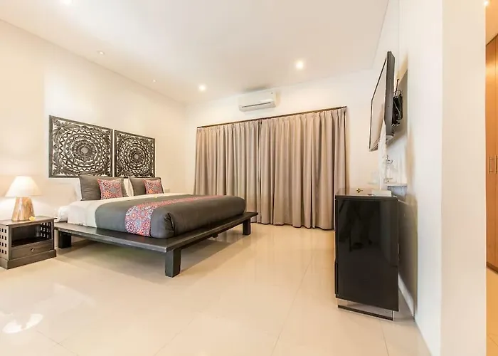 Villa Manis, Luxury 3 Bedroom Heart Of *